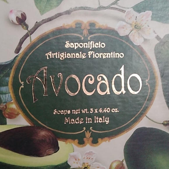 Avocado Soaps, Boxed Set of 3 bars - Picture 4 of 6